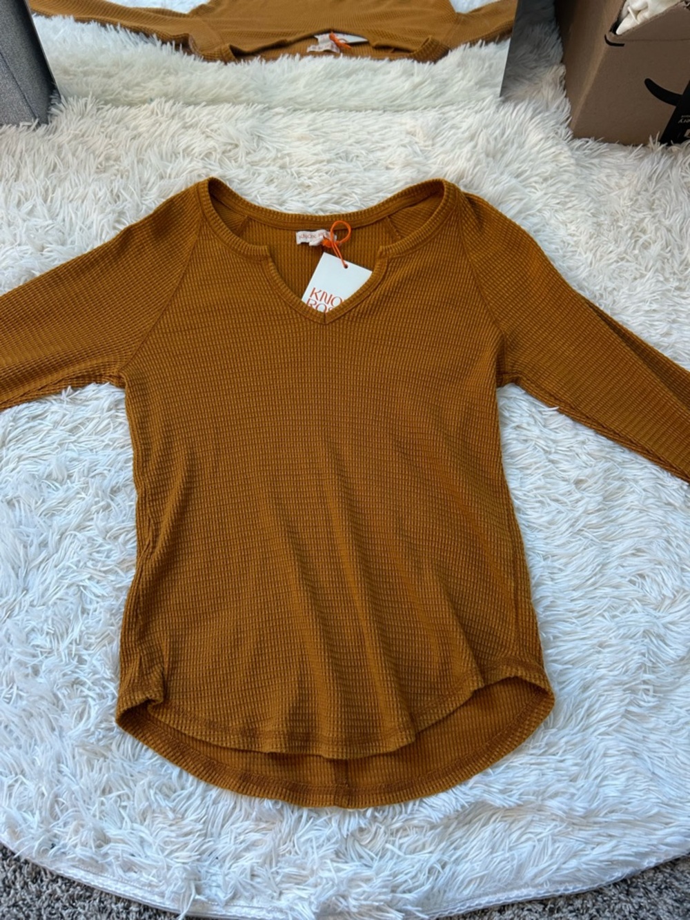 NWT Knox Rose Long Sleeve Waffle Knit Top in Mustard